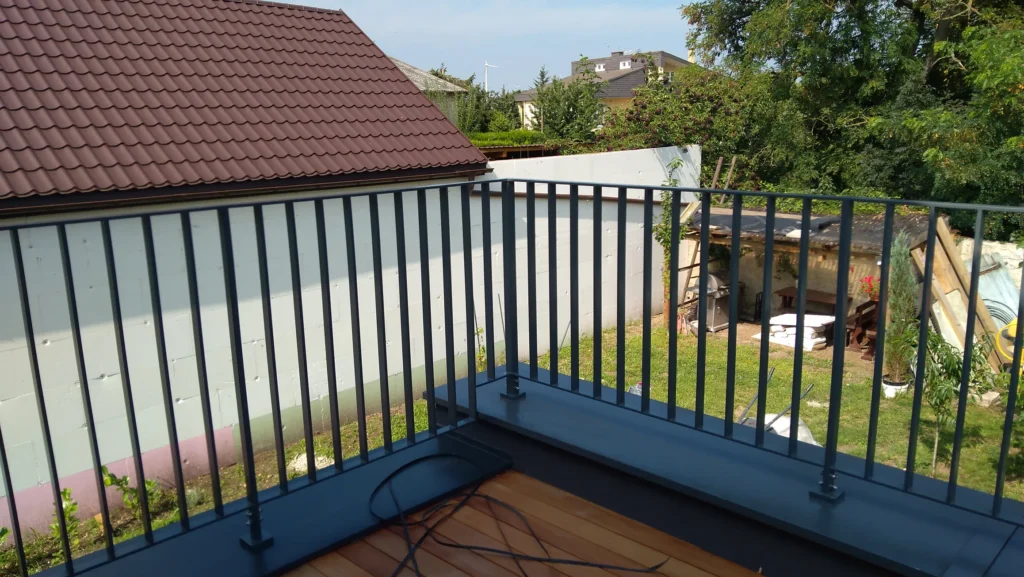Montáž, brán, o nás